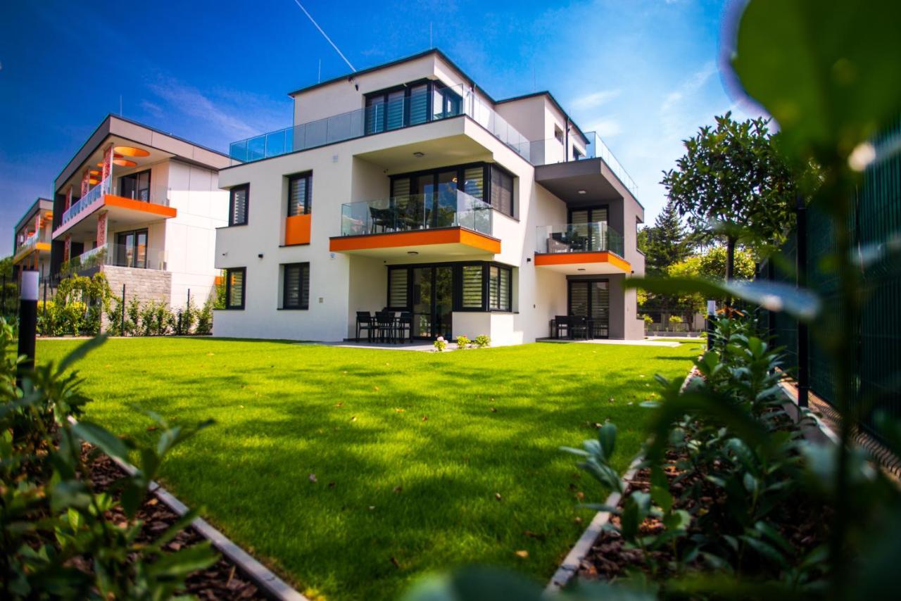 Villa Linett Siófok Exterior foto